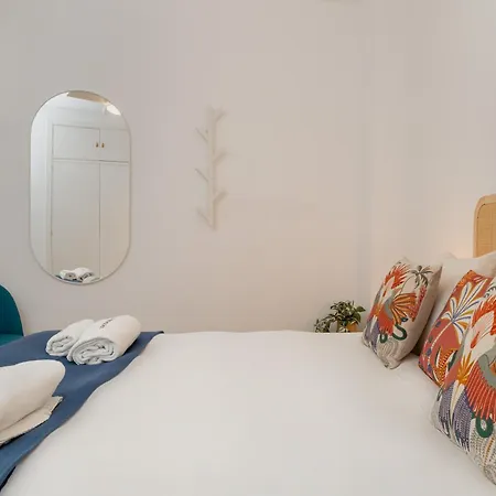 Apartment C21 Trendy 2 Bdr&parking Downtown