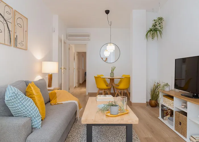 C21 Trendy 2 Bdr&parking Downtown Apartment Málaga