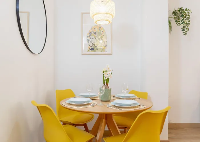 Apartment C21 Trendy 2 Bdr&parking Downtown