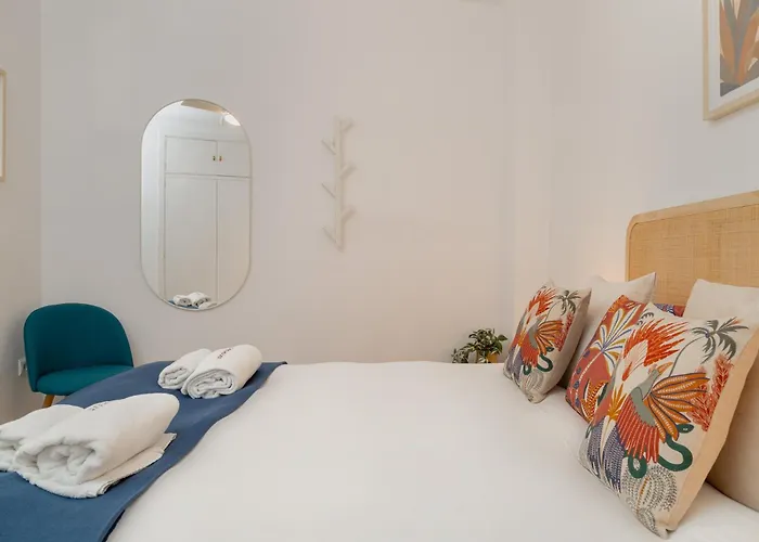 Apartment C21 Trendy 2 Bdr&parking Downtown